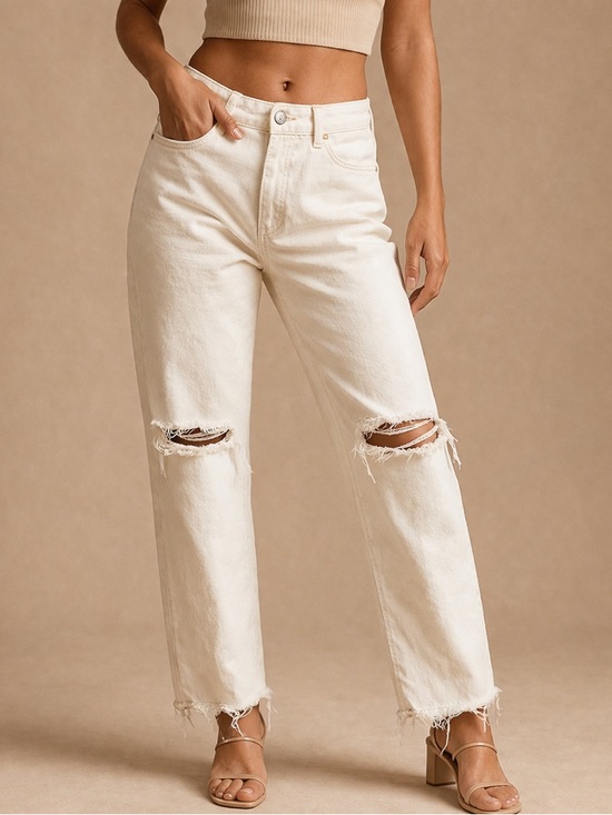 Universal Thread Denim - Universal Thread Cream Straight-Leg Distressed Jeans